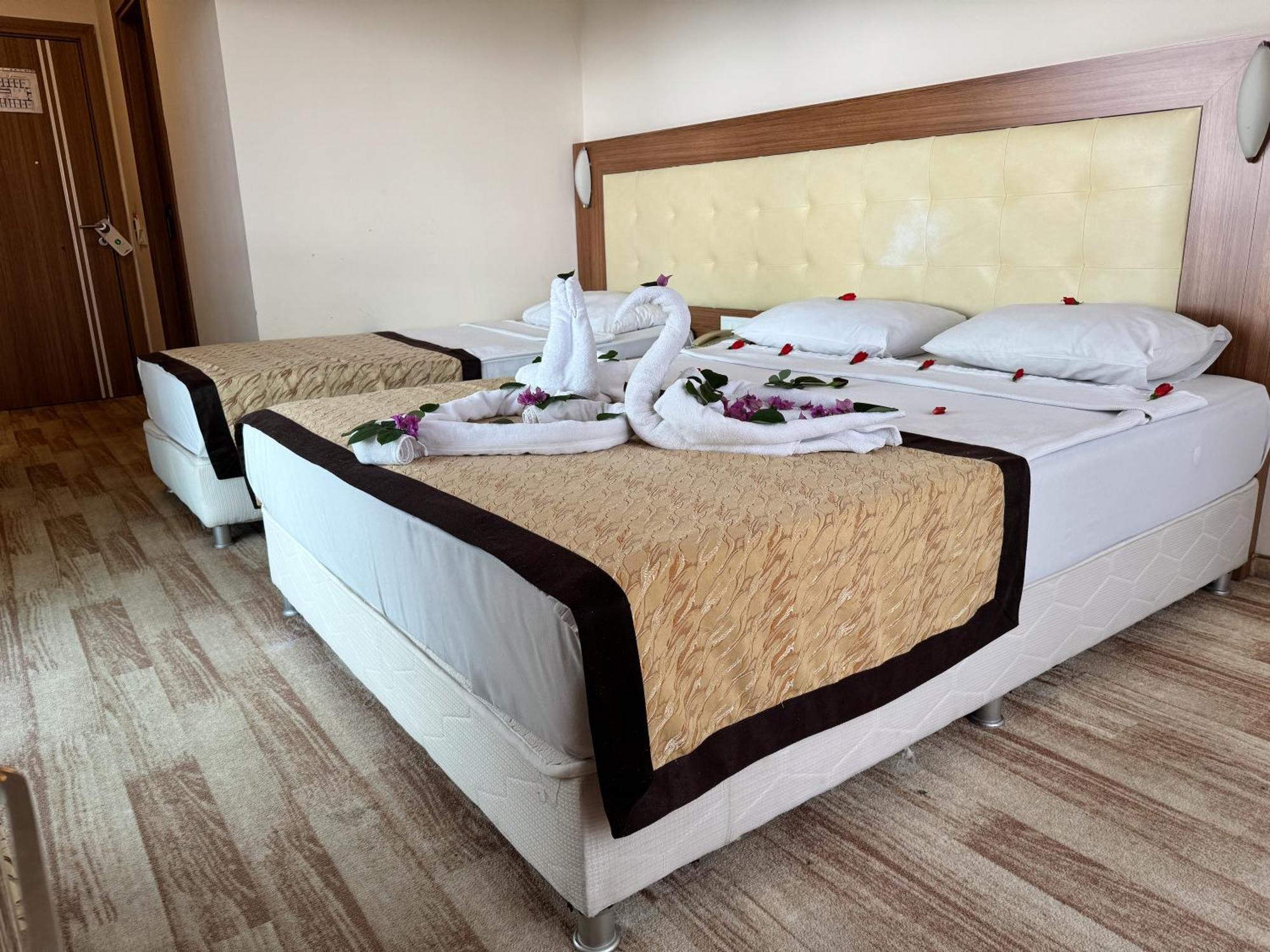 Hotel Mitos 알란야 외부 사진